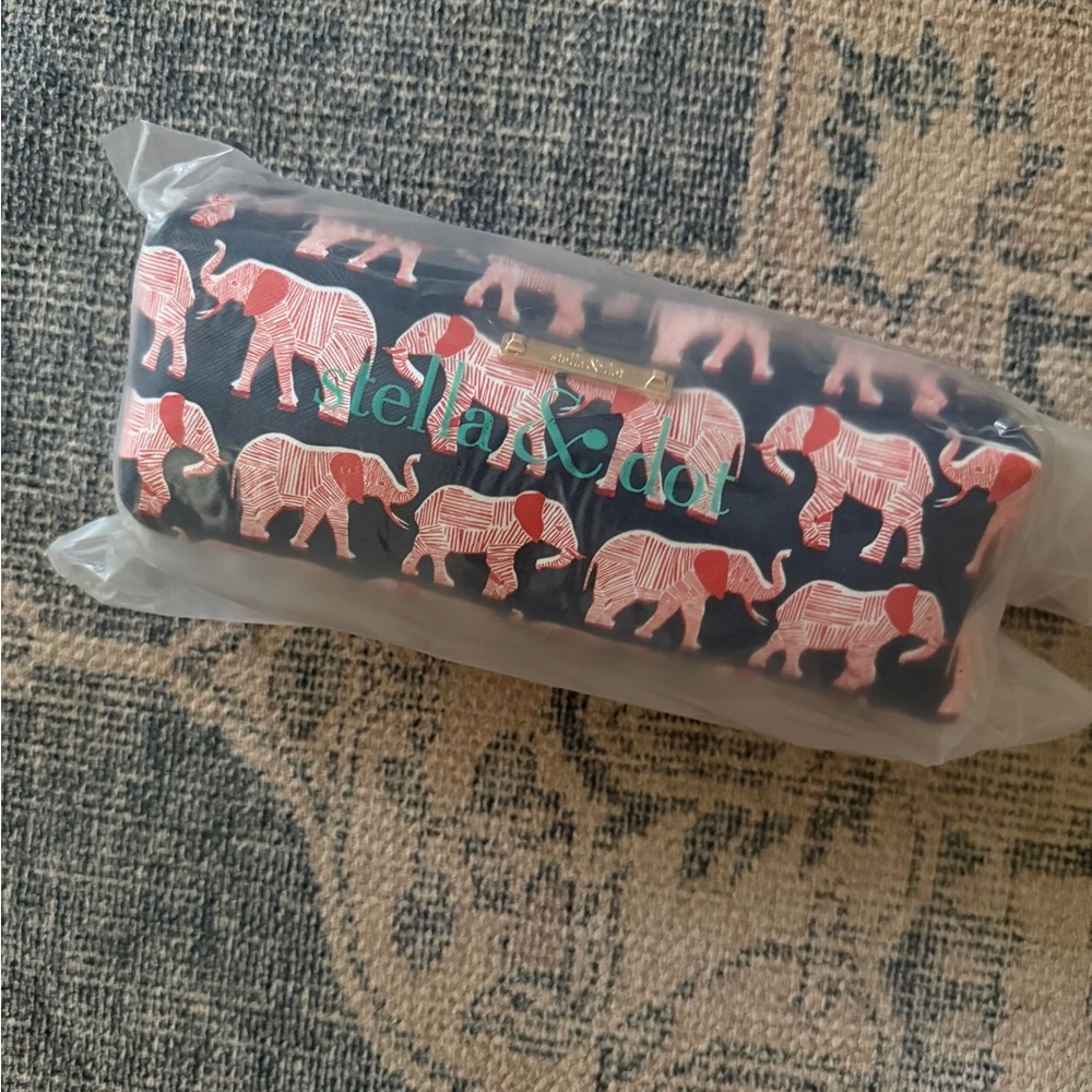 Stella & Dot Navy Elephant Pattern Pouch